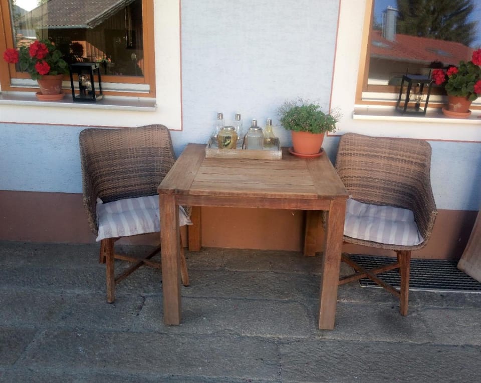 Balcony/Terrace, Seating area