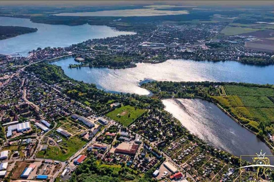 Bird's eye view, City view, Lake view