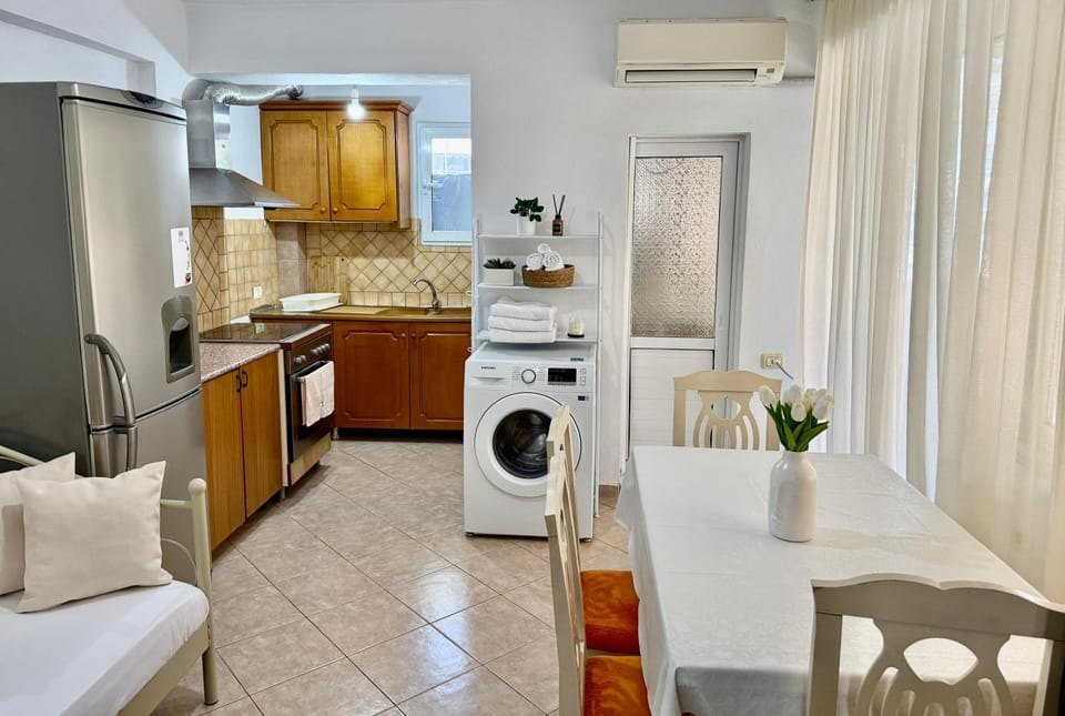 Anesti Apartment Apartment in Vlorë County, Albania