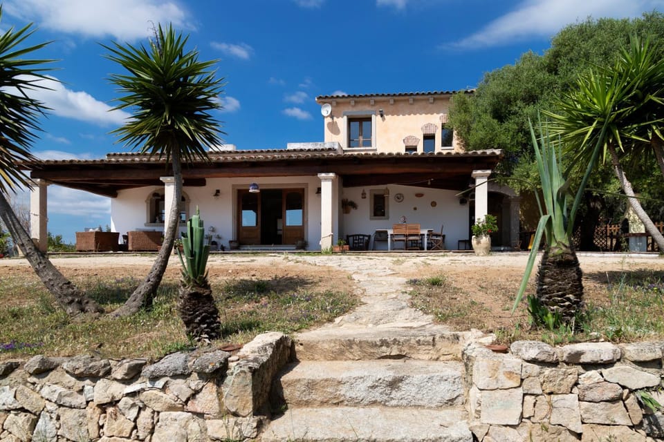 Property building, Patio, Garden, Garden view