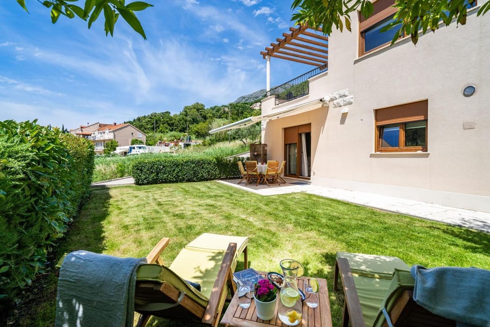 Garden, Garden