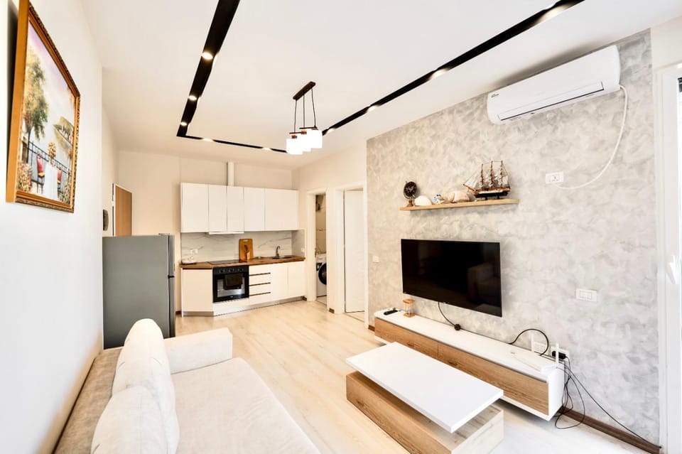 Coral Paradise Apartament in the first line of the sea Apartment in Sarandë