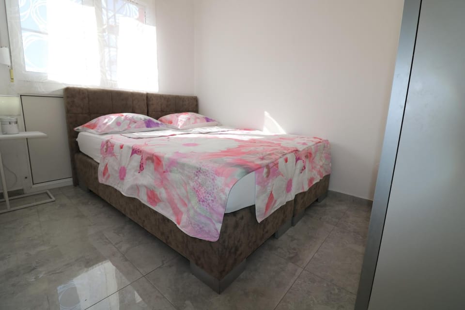 Tina Apartment in Pula