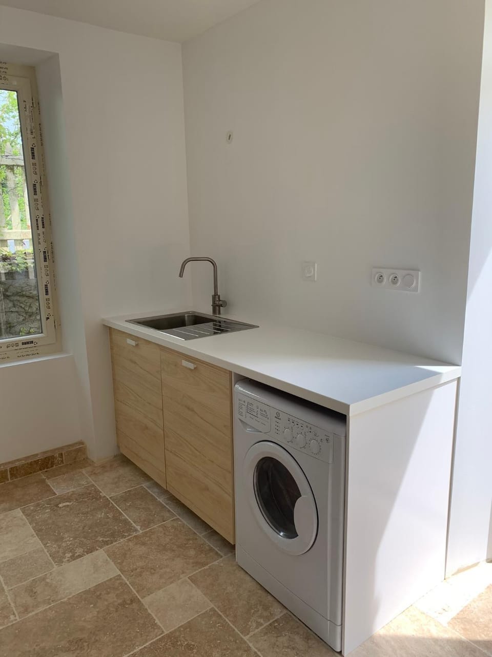 dishwasher, washing machine, kitchen