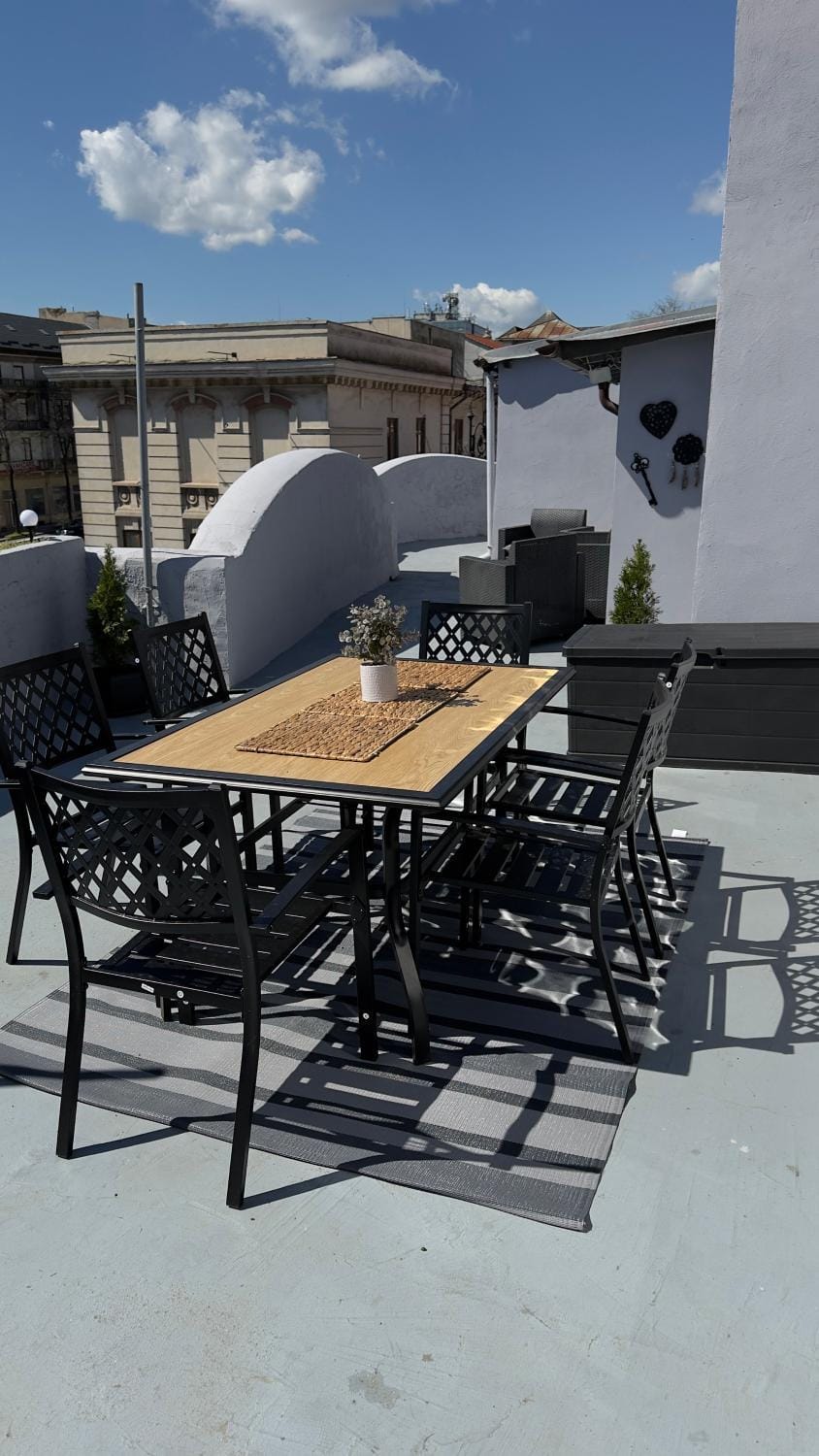 Day, View (from property/room), Balcony/Terrace, Seating area, Dining area