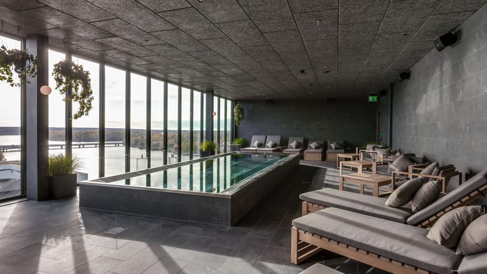 Spa and wellness centre/facilities, Pool view, Swimming pool, Swimming pool, sunbed