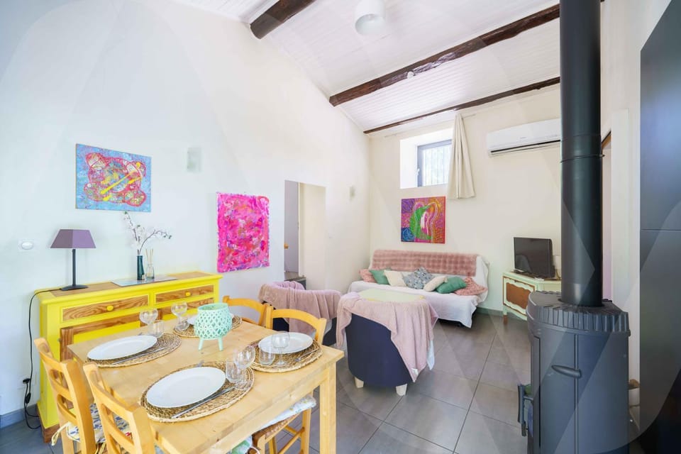 Gîte Mas des Étourneau, Prades by Welhomy Apartment in Occitanie