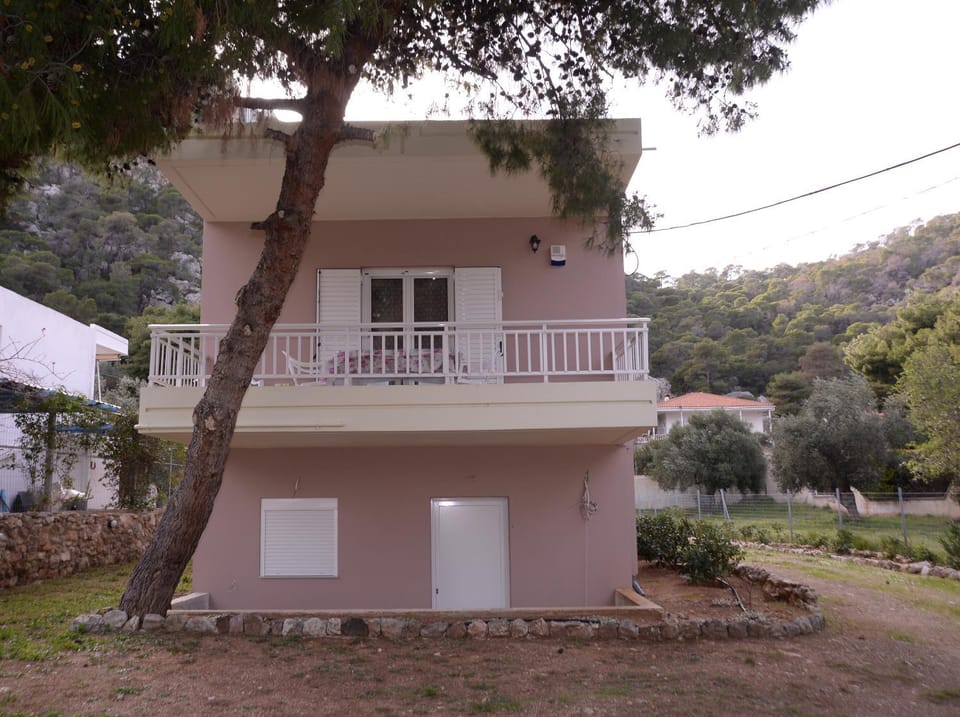 Property building, View (from property/room)