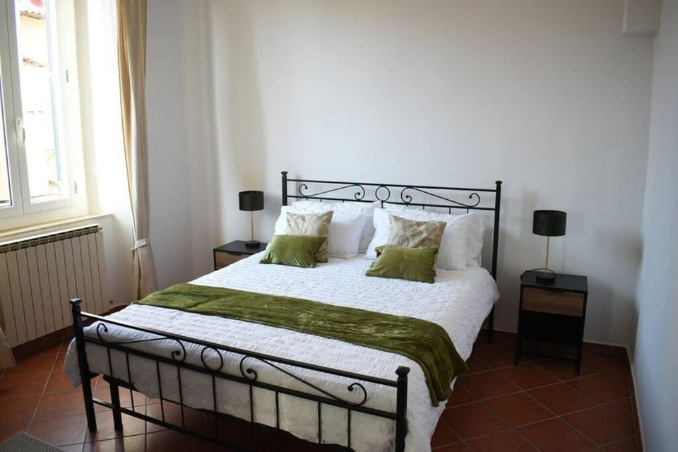 Leghorn - Centro & Mare - Appartamento Apartment in Livorno