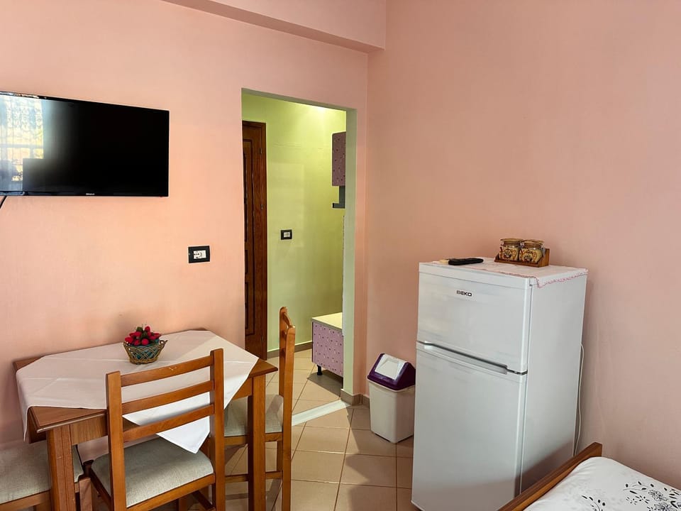 Apartments Meleqi Apartment in Ksamil