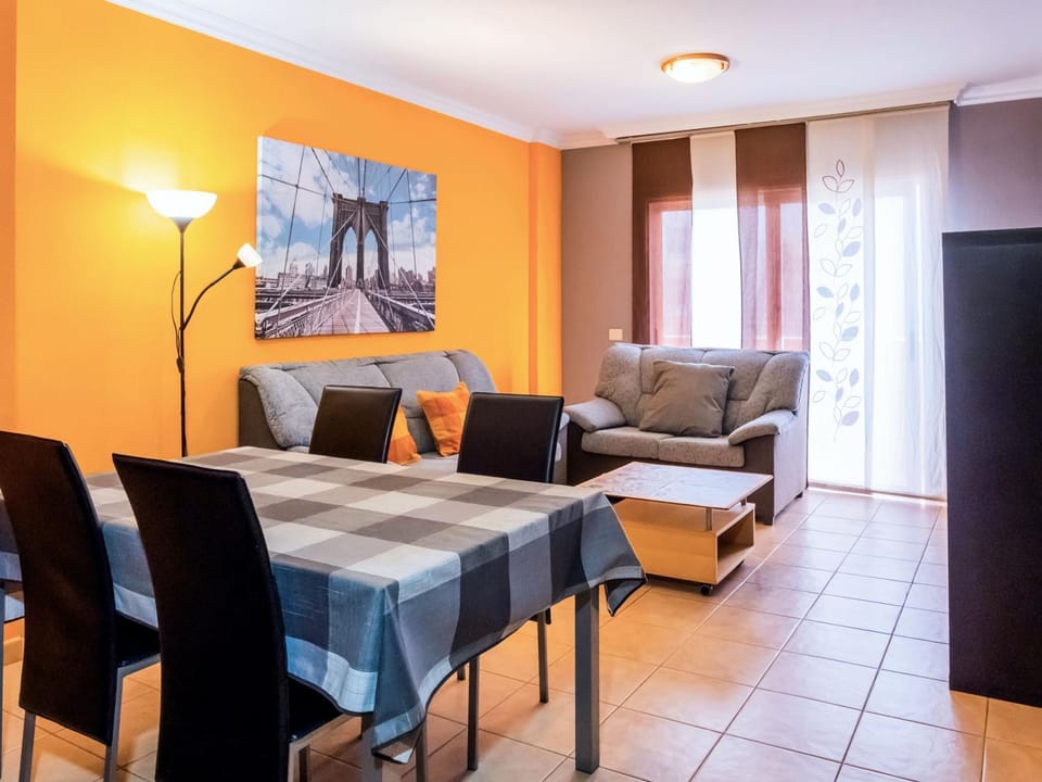 TV and multimedia, Living room, Dining area