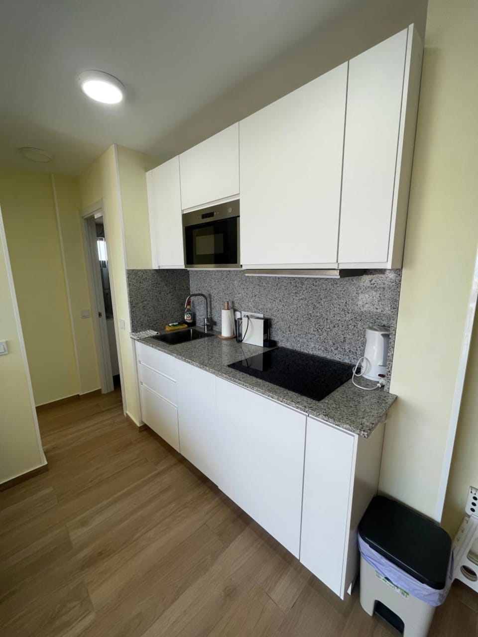 @SeaFront 1 Apartment in Sitio de Calahonda