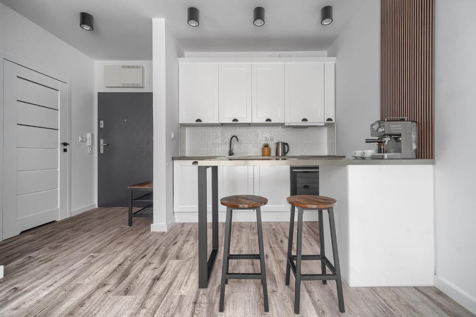 Coffee/tea facilities, Kitchen or kitchenette, Dining area