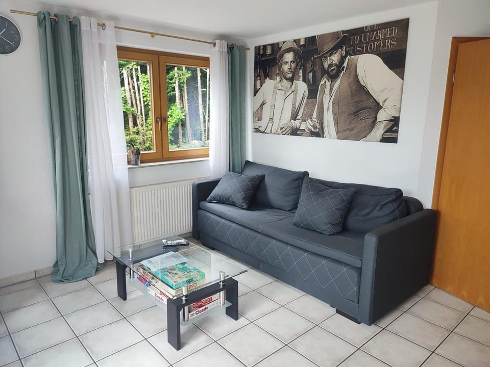 Bed, Living room