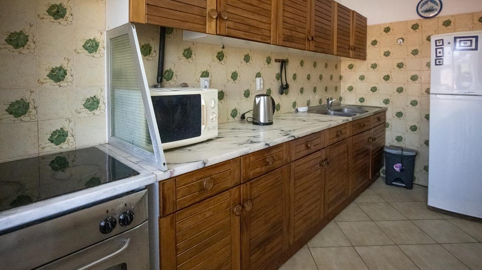 Communal kitchen