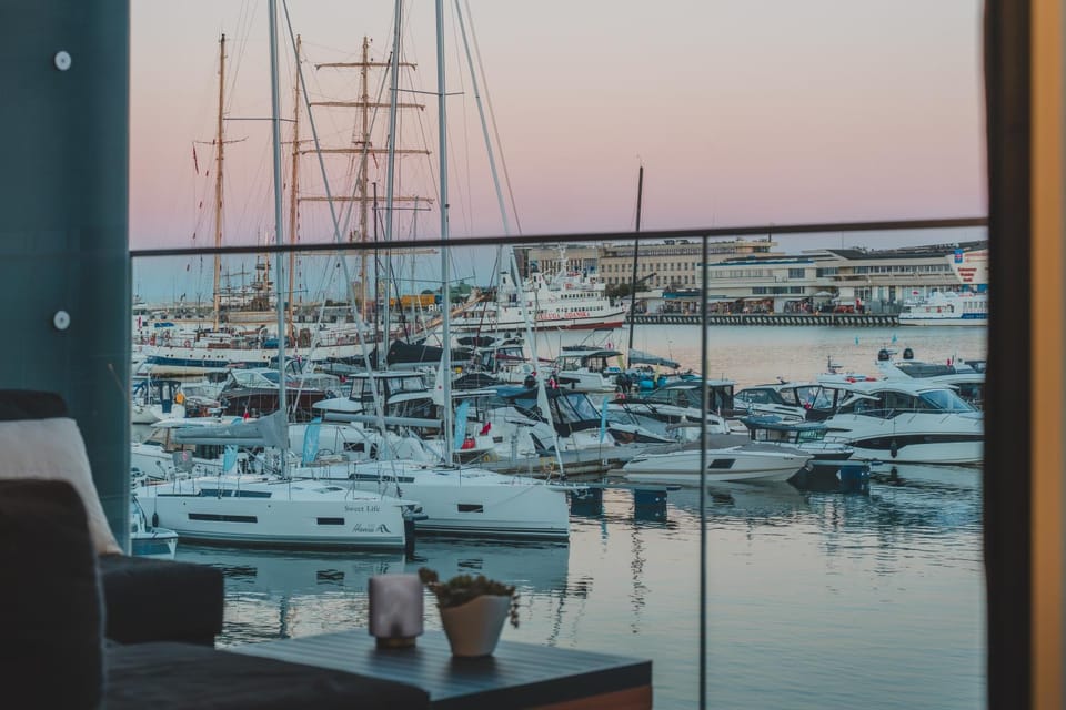 Day, Natural landscape, Activities, Balcony/Terrace, Beach, Sea view, Location, Sunset