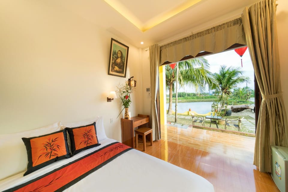 Bed, Natural landscape, Garden, View (from property/room), Balcony/Terrace, Photo of the whole room, Bedroom, Garden view