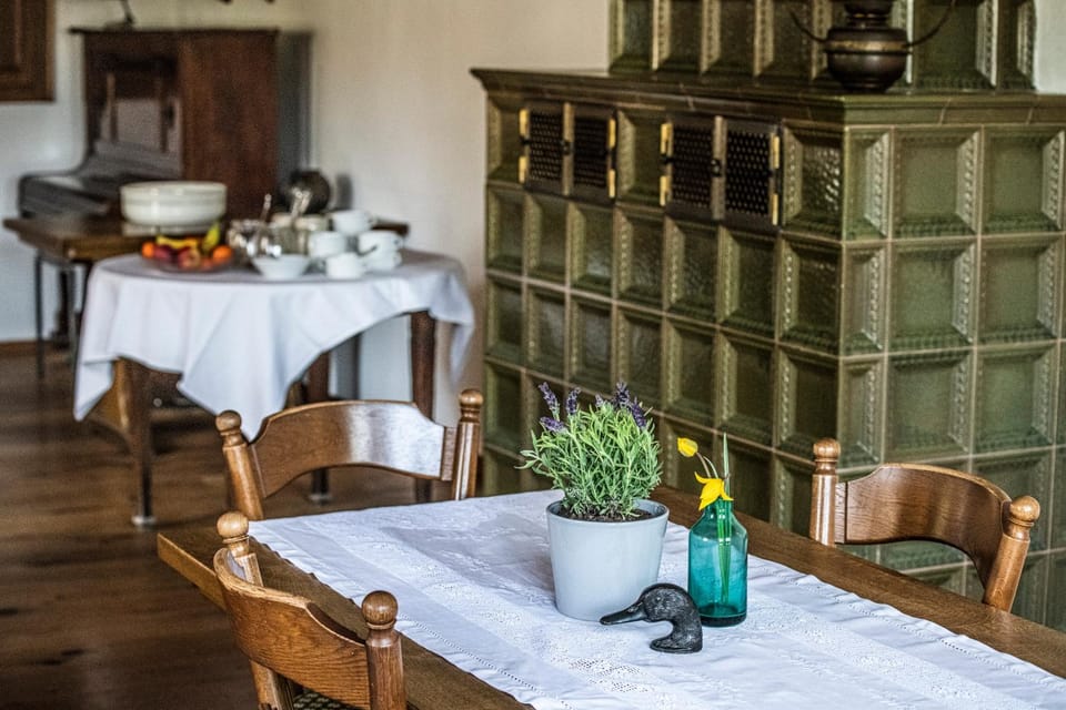 Dining area, Breakfast