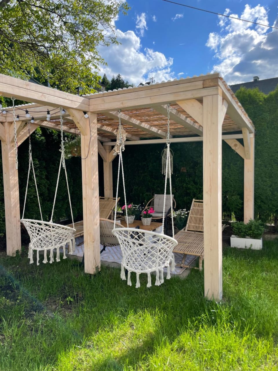 Patio, BBQ facilities, Garden