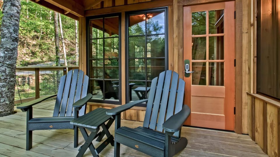 Patio, Day, Balcony/Terrace, Seating area