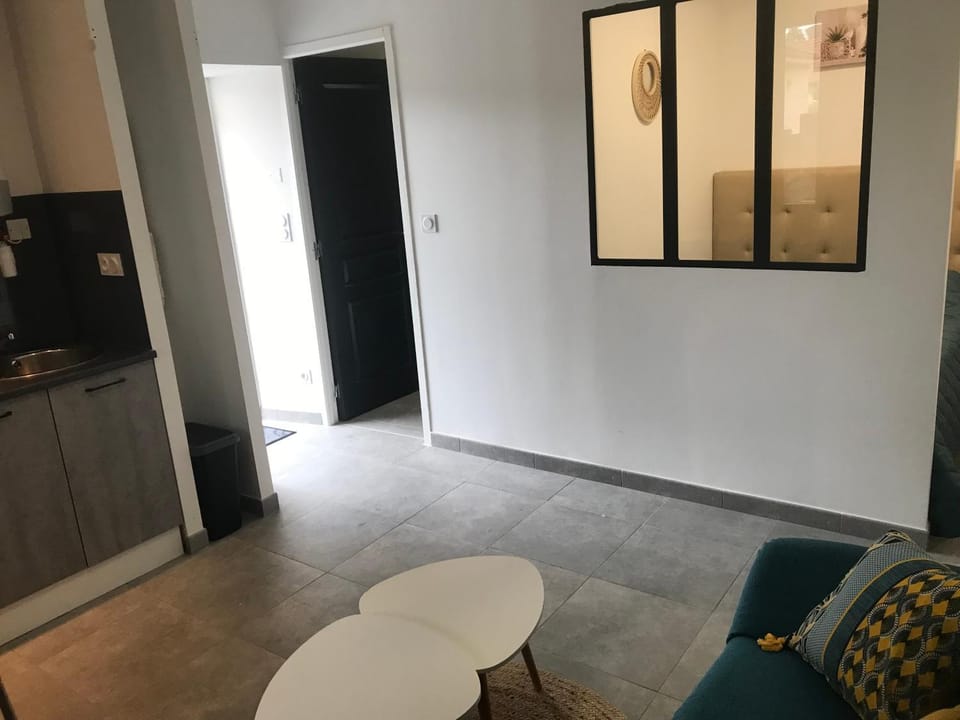 Superbe studio entièrement refait a neuf Apartment in Figeac