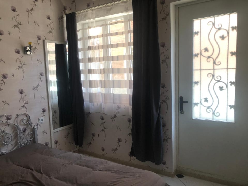 Appartment in Old TBS, near Holy Trinity cathedral Apartment in Tbilisi, Georgia