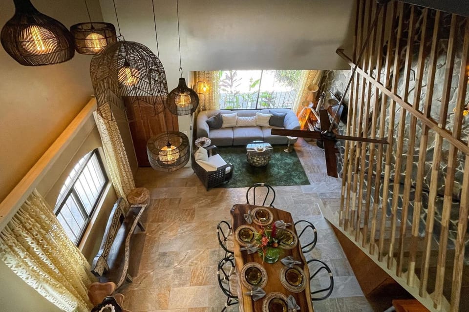 Villa Palmeras with jungle views pool near MA House in Quepos