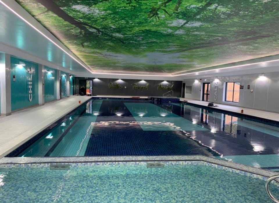 Pool view, Swimming pool
