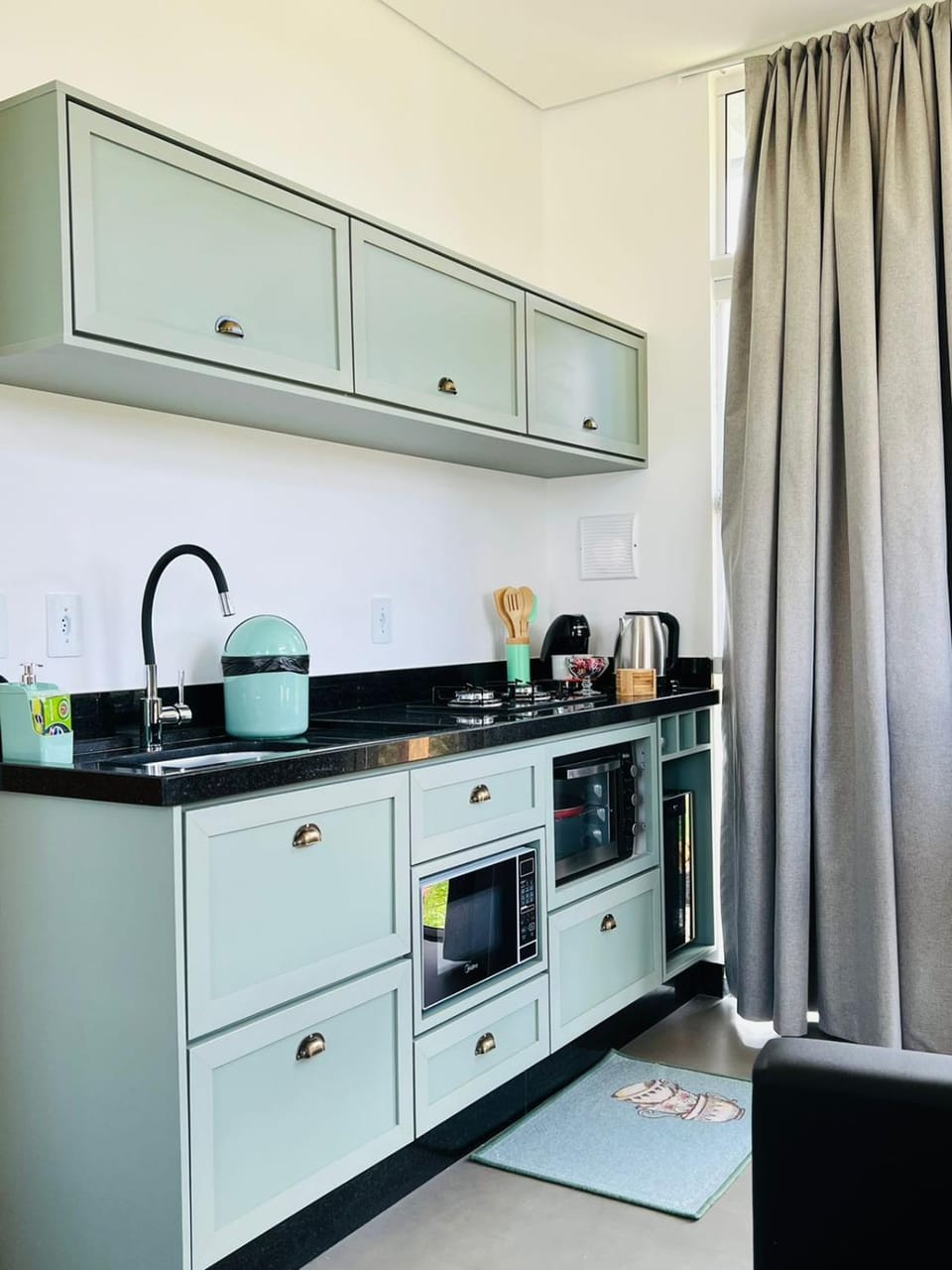 Kitchen or kitchenette, minibar, pet friendly, stove