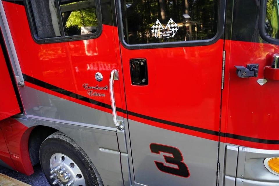 3E *Glamping at Treasure Lake* Campground/ 
RV Resort in Treasure Lake