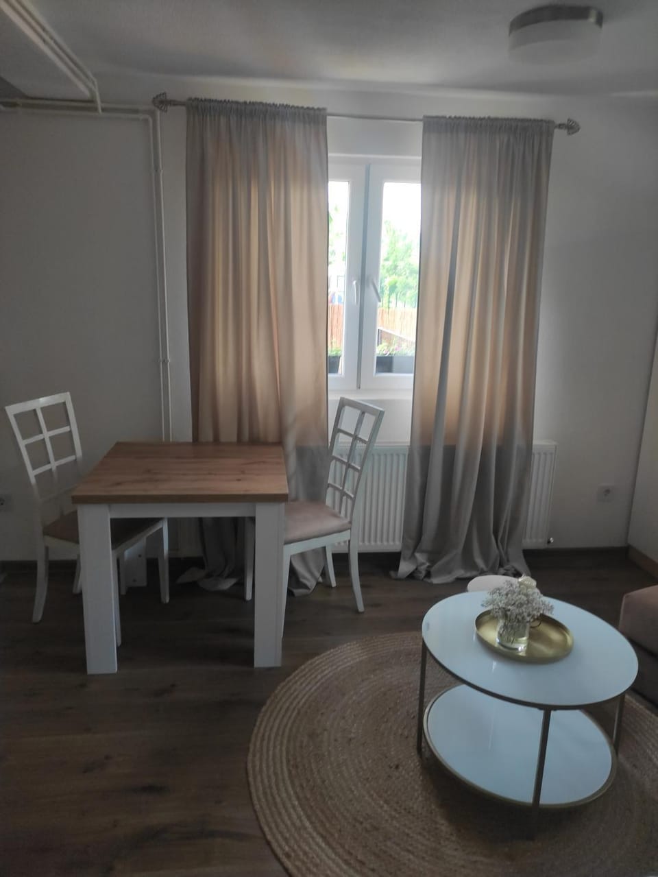 Living room, Seating area, Dining area