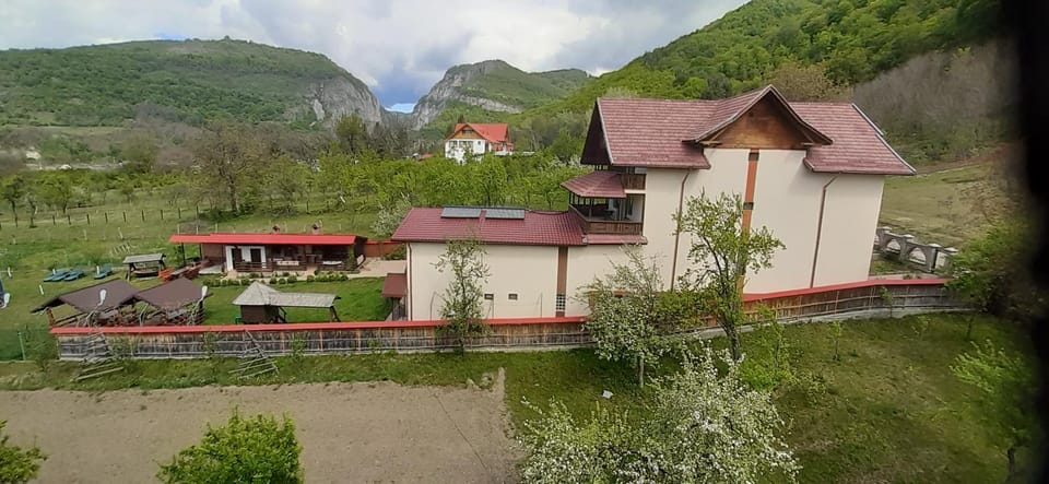 Casa din Salcami Bed and Breakfast in Romania