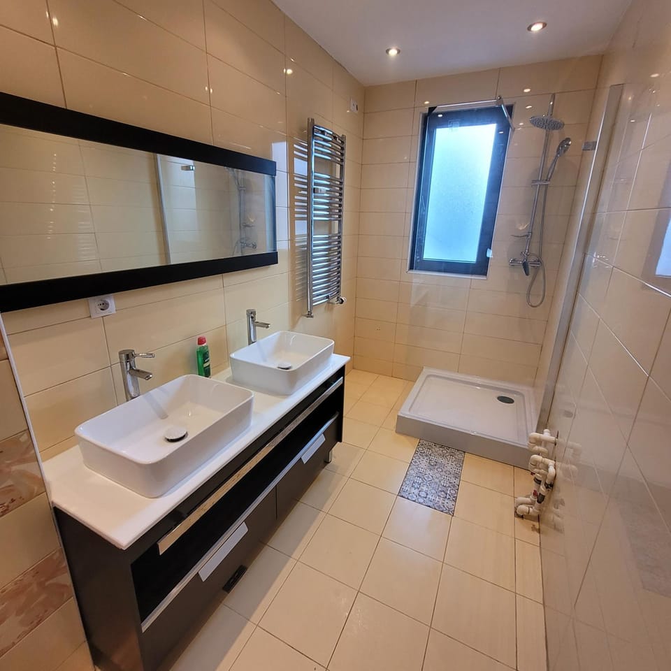 Anastasia Apt 28 A Apartment in Bucharest