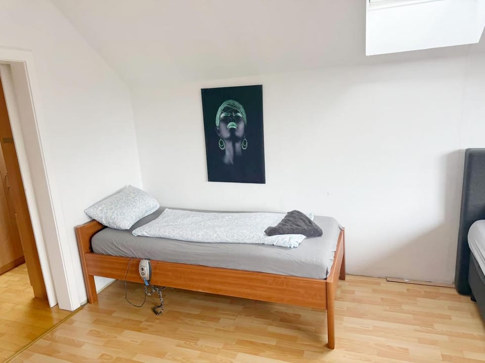 Patio, Bed, Garden, View (from property/room), Balcony/Terrace, Dining area, Bedroom