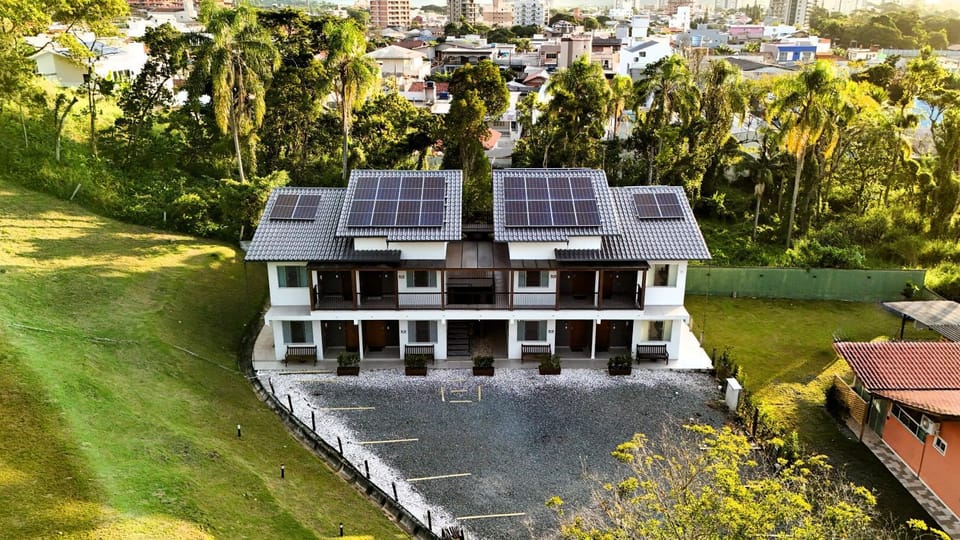 Property building, Bird's eye view