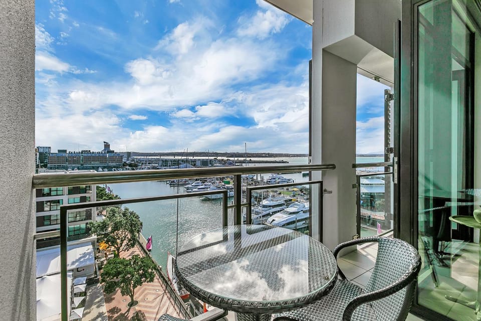 Patio, View (from property/room), Balcony/Terrace, Balcony/Terrace, Living room, Sea view