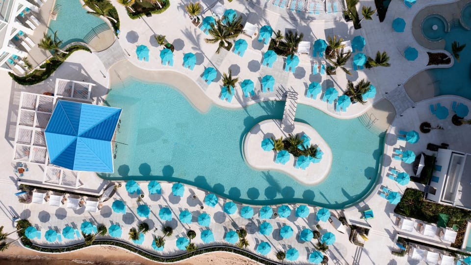 Bird's eye view, Pool view, Swimming pool, sunbed