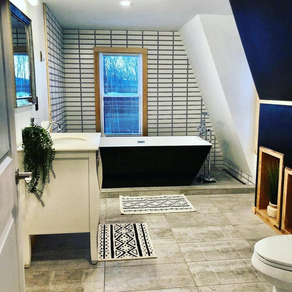 Bathroom, Bath
