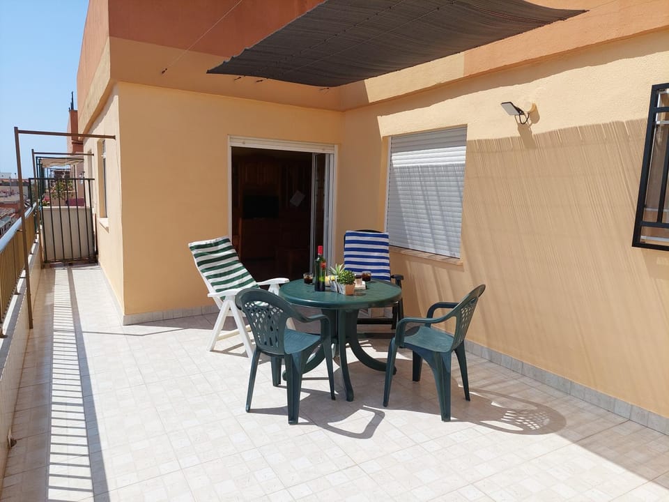 Atico con vistas al mar Apartment in Valencian Community
