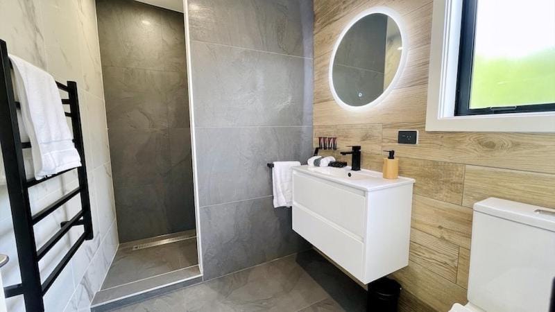 Ohope Villas with Spa,Sauna,Pool, Adults Only Apartment in Bay Of Plenty