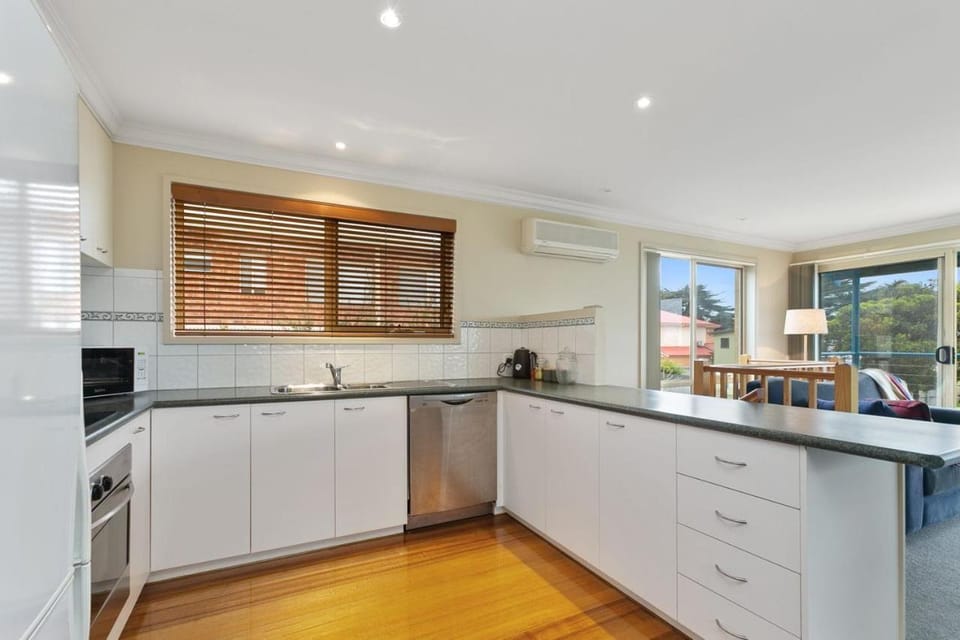 Sandy Shores House in Apollo Bay