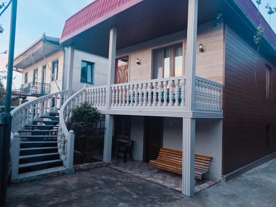 Comfort stay for 5 persons-Wooden living room Apartment in Adjara, Georgia