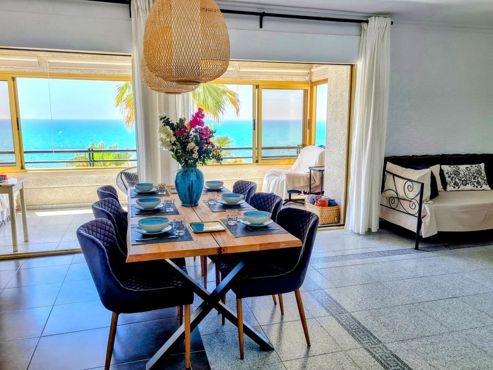Dining area, Sea view