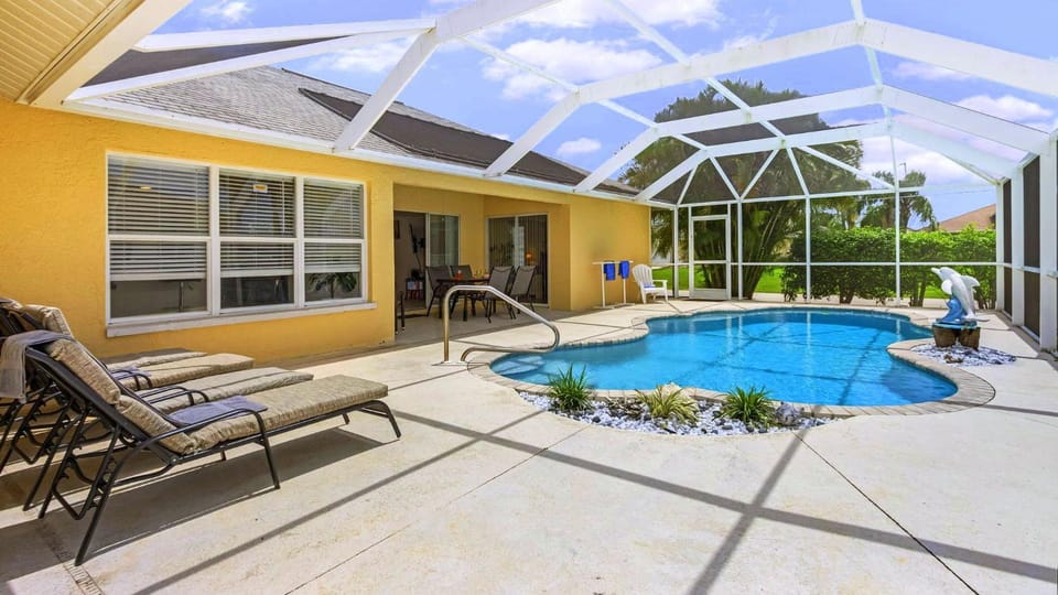 !NEW! Villa Happiness Villa in Cape Coral