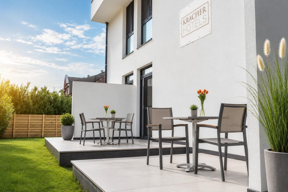 Patio, Day