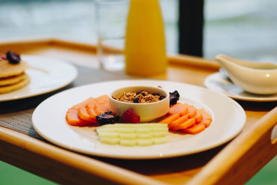 Breakfast, room service