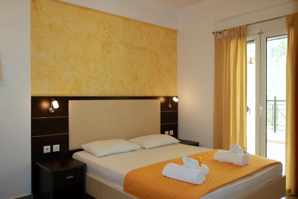 Dafni studios Apartment hotel in Peloponnese, Western Greece and the Ionian