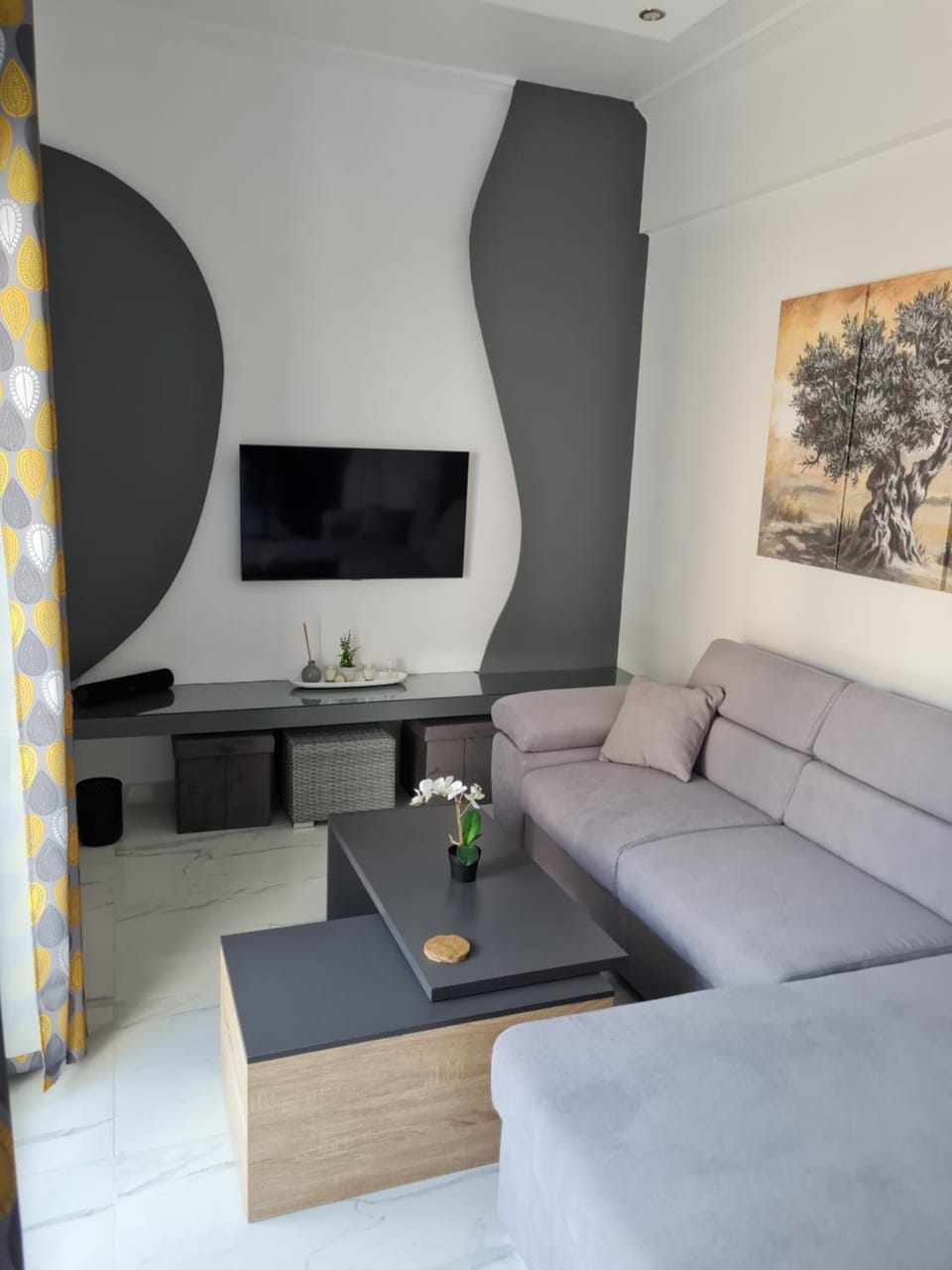 Living room, Seating area