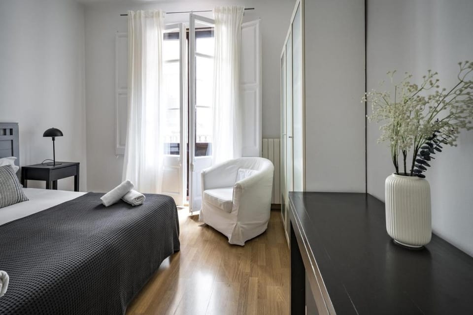 Habitat Apartments Art Apartment in Barcelona
