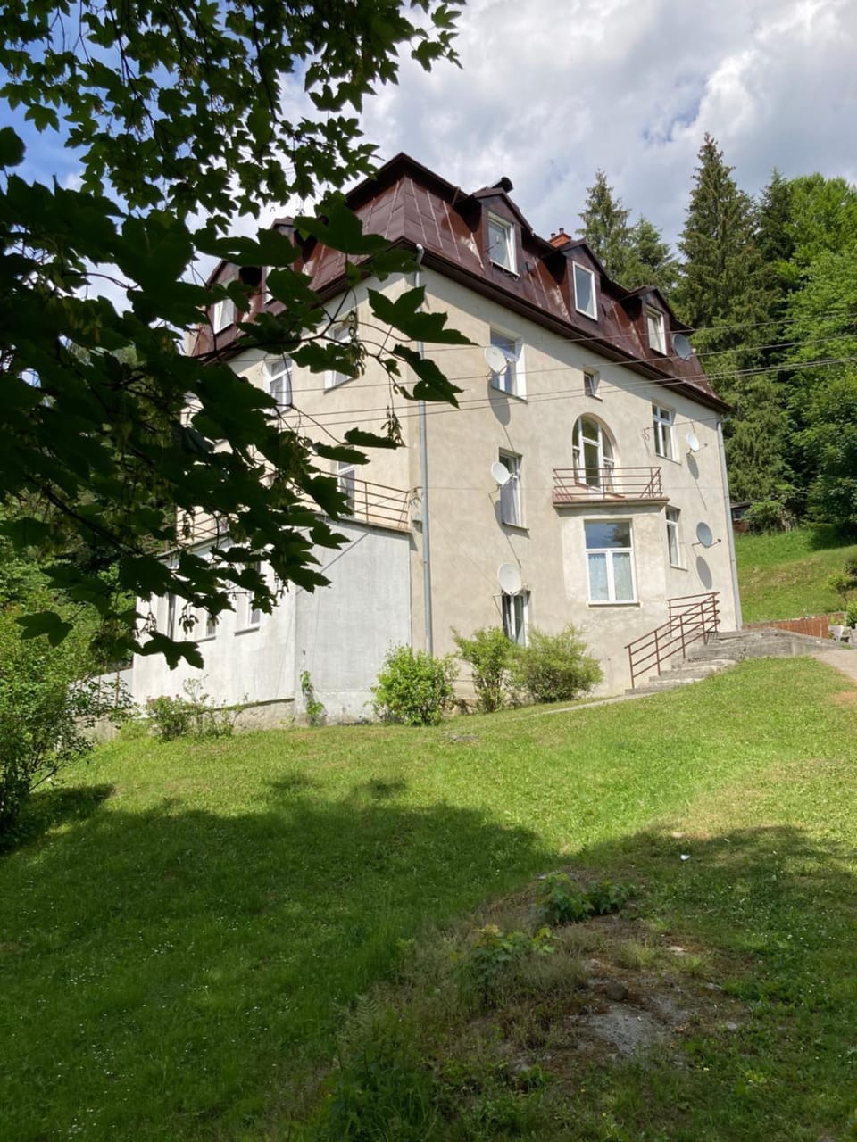 Property building, Garden